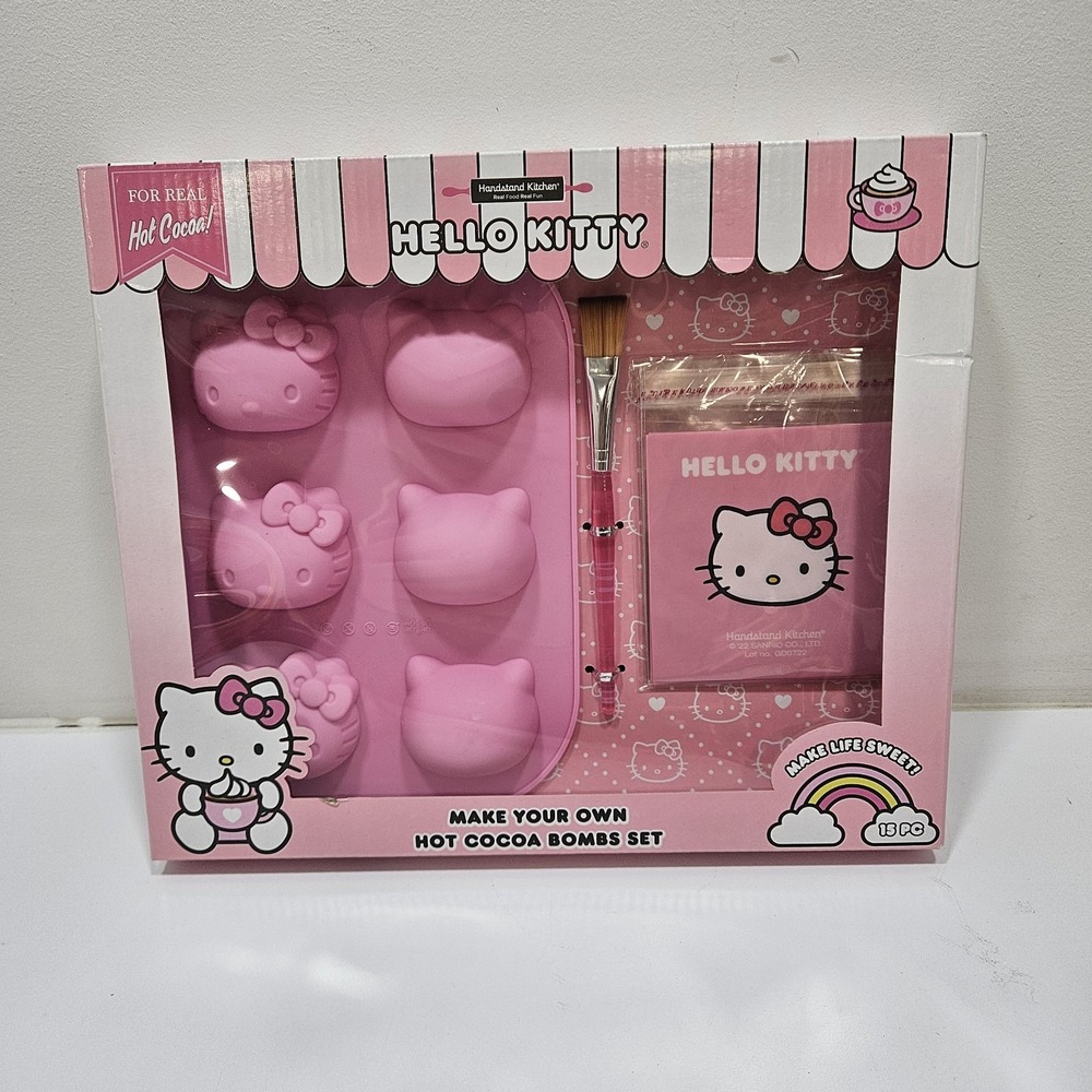 Hello Kitty Hot Cocoa Bombs Set 15 Pc. Silicone Mold, Brush, Gift‎ Bags & Book